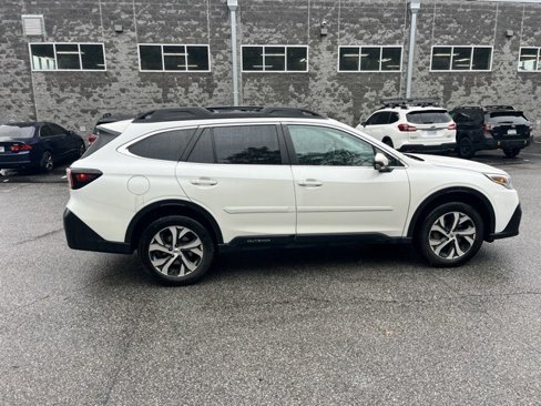 Used 2020 Subaru Outback Limited image 8