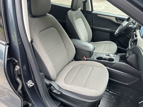 Certified 2022 Ford Escape SE w/ SE Sport Appearance Package image 25