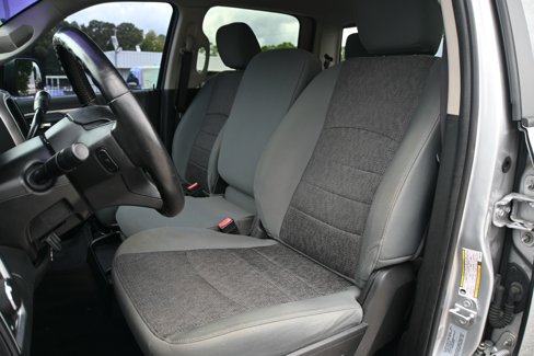 Used 2017 RAM 3500 SLT w/ Luxury Group image 8