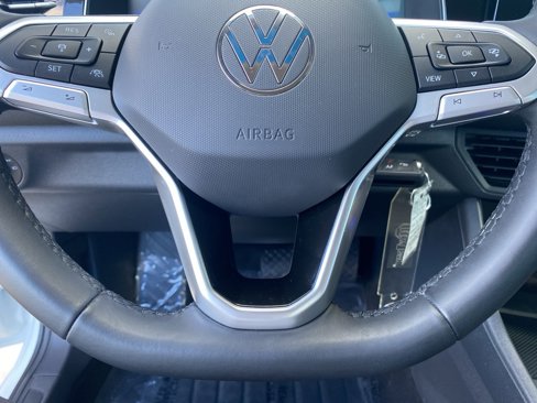 Certified 2025 Volkswagen Jetta S image 18