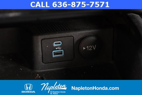 Used 2022 Ford Escape SEL image 19