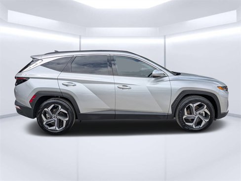 Used 2022 Hyundai Tucson Limited image 2
