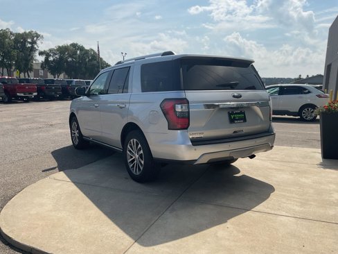 Used 2018 Ford Expedition Limited image 3