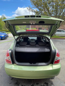 Used 2011 Hyundai Accent GS image 9