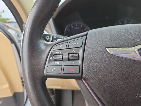Used 2015 Hyundai Genesis 3.8 w/ Option Group 03 image 14
