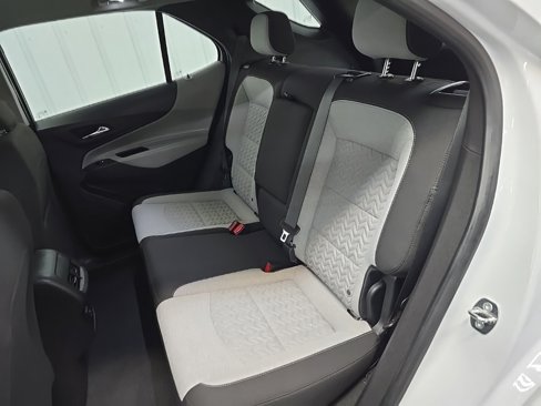 Used 2022 Chevrolet Equinox LS image 31