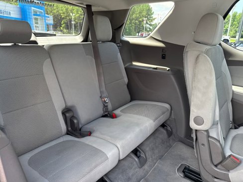 Used 2019 Chevrolet Traverse LT image 13