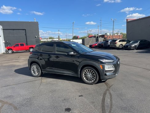 Used 2020 Hyundai Kona SEL image 2