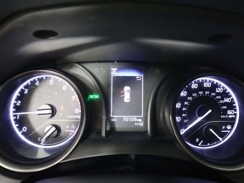 Used 2022 Toyota Camry SE image 35