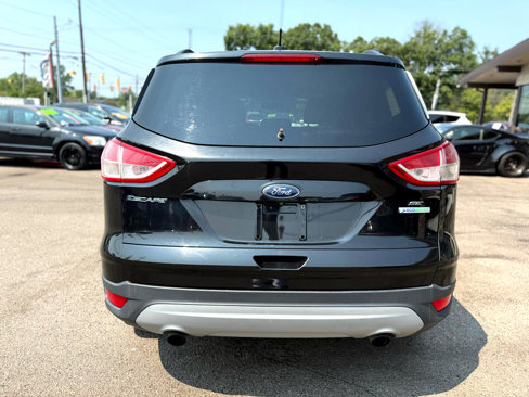 Used 2015 Ford Escape SE w/ Cargo Utility Package image 8