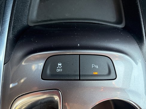 Used 2024 Chevrolet Malibu LT image 25