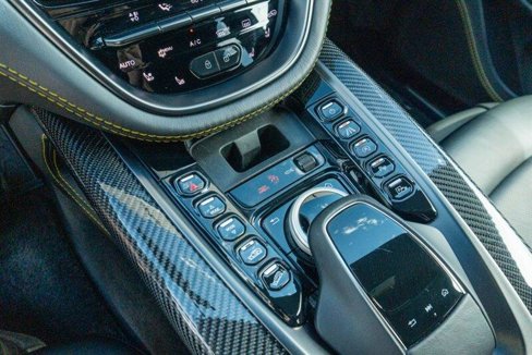 Used 2021 Aston Martin DBX image 64