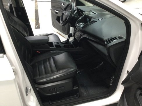 Used 2018 Ford Escape Titanium image 11