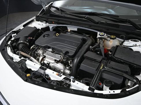 Used 2023 Chevrolet Malibu LT image 13