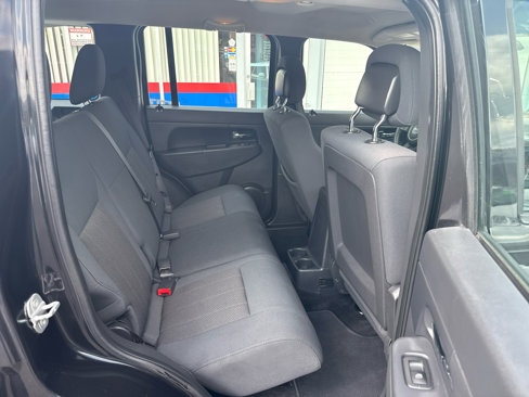 Used 2012 Jeep Liberty Sport image 21