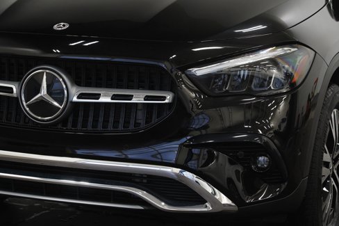 Certified 2025 Mercedes-Benz GLA 250 4MATIC image 9