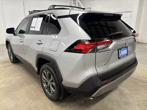 Used 2023 Toyota RAV4 Limited image 5
