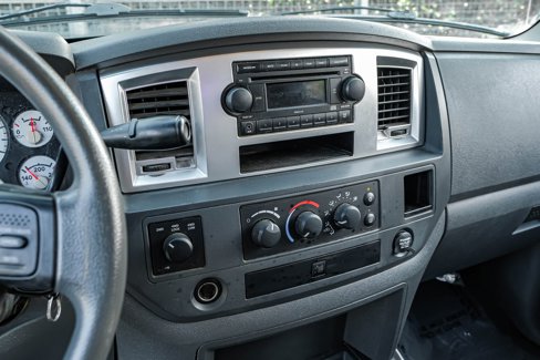 Used 2007 Dodge Ram 2500 Truck SLT image 22