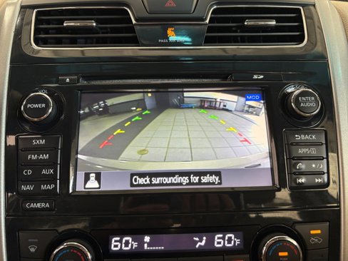 Used 2014 Nissan Altima 3.5 SL w/ Technology Package image 19