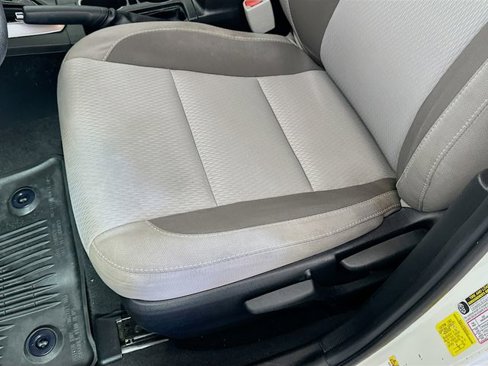 Used 2019 Toyota Corolla LE image 20