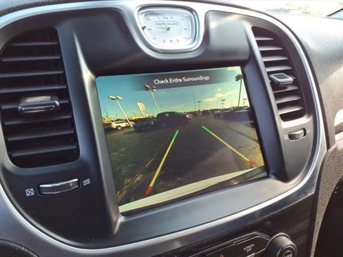 Certified 2021 Chrysler 300 Touring w/ Sport Appearance Package image 19