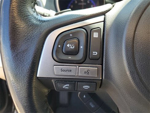 Used 2017 Subaru Outback 2.5i Premium image 12