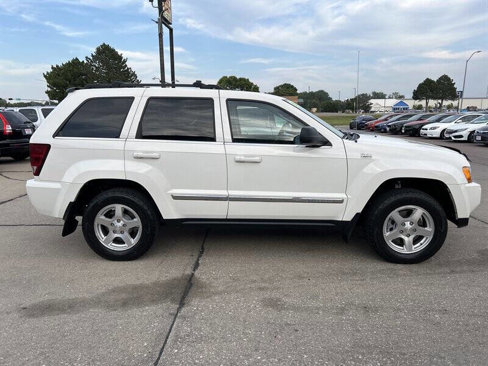 Used 2005 Jeep Grand Cherokee Limited image 6