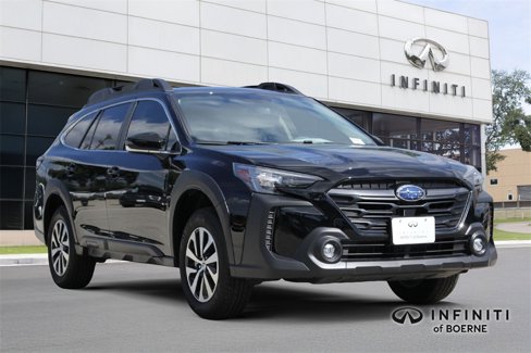 Used 2025 Subaru Outback Premium image 7