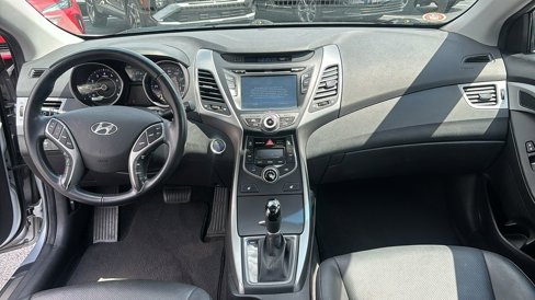 Used 2014 Hyundai Elantra Limited w/ Option Group 03 image 12
