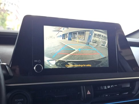 Used 2023 Toyota Prius XLE image 25