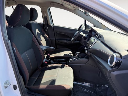 Used 2021 Nissan Versa SR w/ Electronics Package image 19