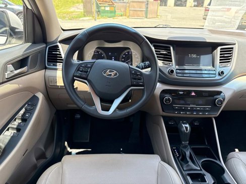 Used 2017 Hyundai Tucson SE Plus image 18