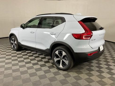 New 2026 Volvo XC40 B5 Plus w/ Protection Package Premier image 8