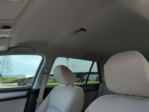 Used 2019 Subaru Outback 2.5i Premium image 10