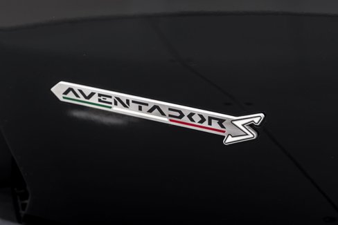 Used 2017 Lamborghini Aventador S image 49