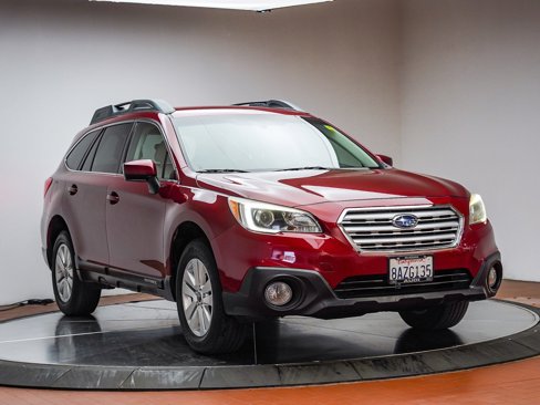 Used 2016 Subaru Outback 2.5i Premium image 3