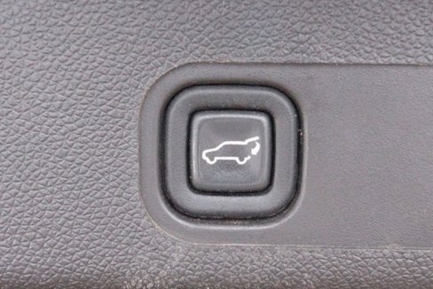 Used 2011 Chevrolet Suburban LTZ image 44