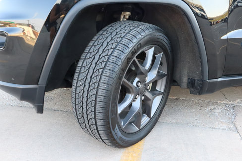 Used 2019 Jeep Grand Cherokee Laredo image 17