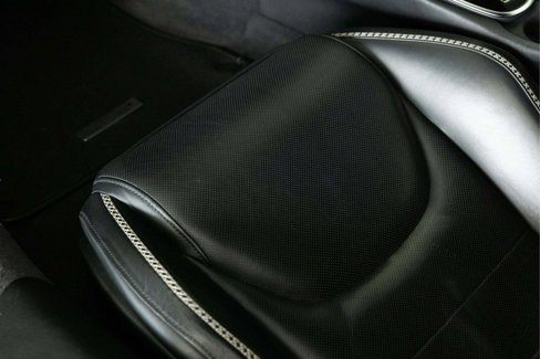 Used 2020 McLaren GT image 35