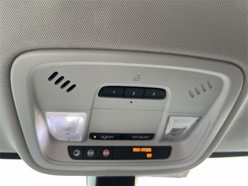 Used 2019 Chevrolet Traverse LT image 35