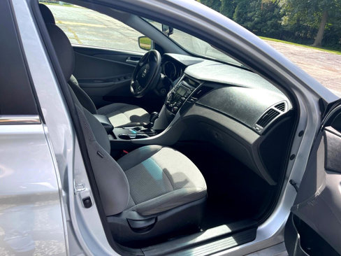 Used 2013 Hyundai Sonata GLS image 31