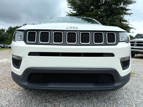 Used 2018 Jeep Compass Sport image 10