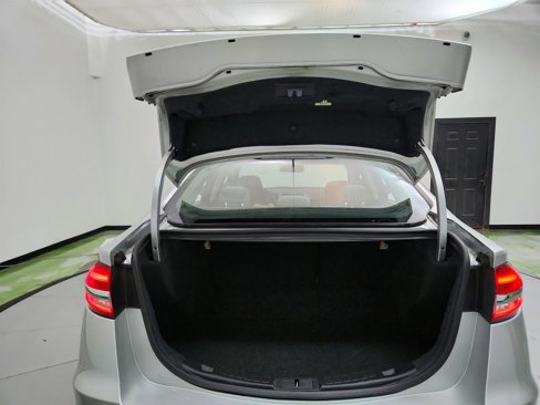 Used 2019 Ford Fusion S image 29