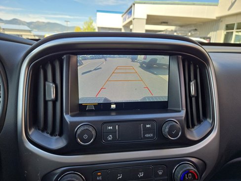 Used 2021 Chevrolet Colorado ZR2 image 25