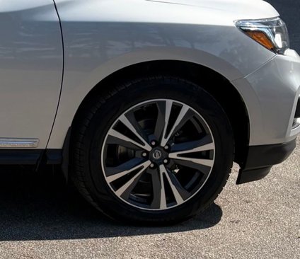 Used 2020 Nissan Pathfinder Platinum image 47