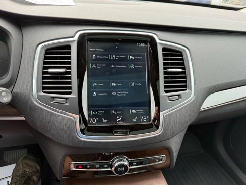 Used 2019 Volvo XC90 T6 Momentum w/ Advanced Package image 15