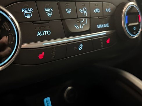 Used 2020 Ford Escape SEL image 25