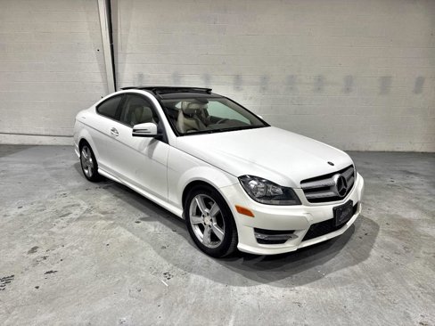 Used 2013 Mercedes-Benz C 250 Coupe image 2