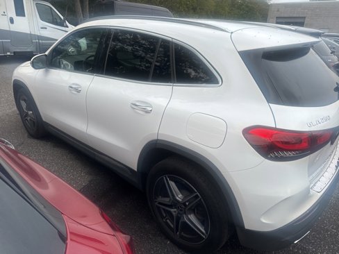 Certified 2022 Mercedes-Benz GLA 250 4MATIC image 4