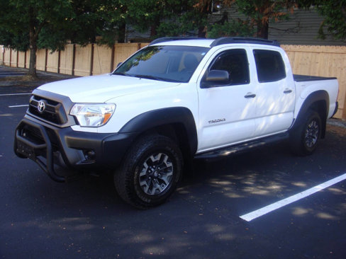 Used 2015 Toyota Tacoma 4x4 Double Cab image 3